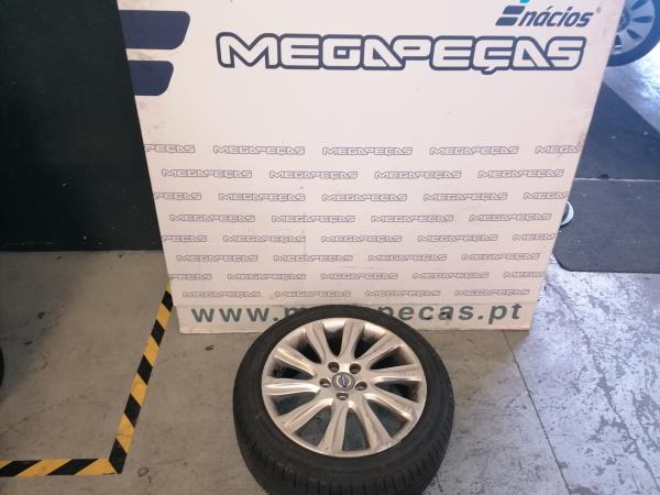 Cerchio Anteriore Sinistro VOLVO V40 Hatchback