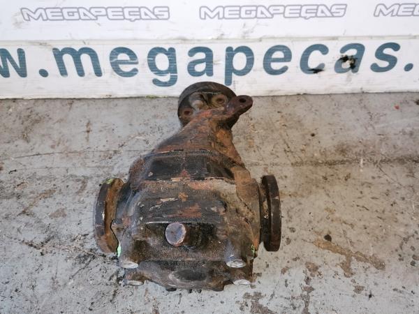 Rear differential MERCEDES-BENZ 190 (W201) Imagem-1