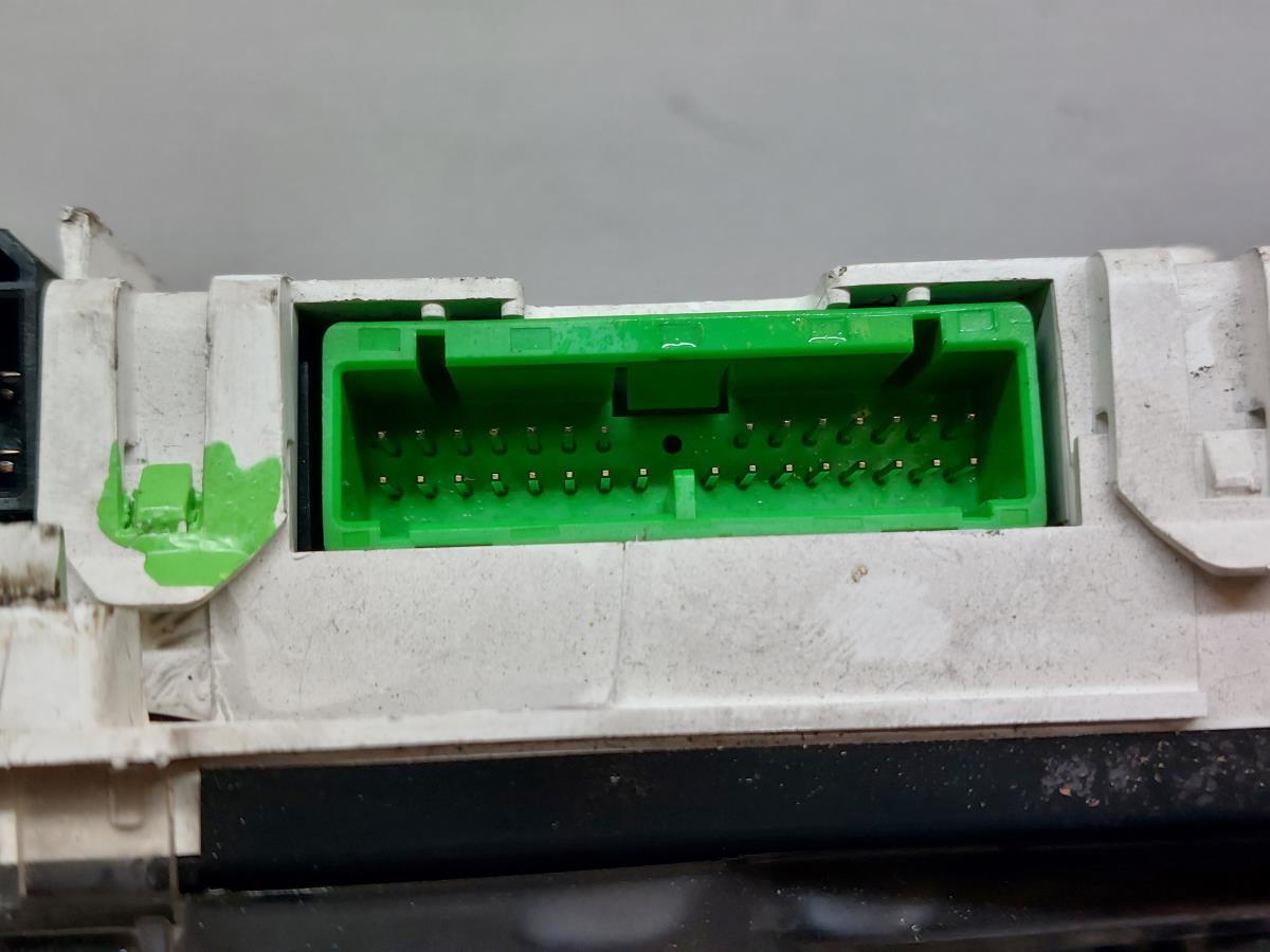 Quadro strumenti / Pannello strumenti HONDA Jazz II (GD_, GE3_, GE2_) Imagem-4