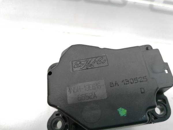 Motore apertura riscaldamento VOLVO V40 Hatchback Imagem-3