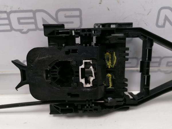 Soporte Manija puerta Delantera Derecha VOLVO V40 Hatchback Imagem-1