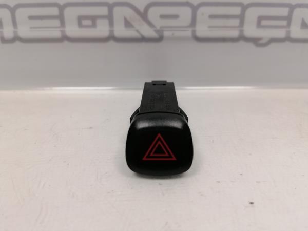 Pulsanti luci di emergenza VOLVO V40 Hatchback