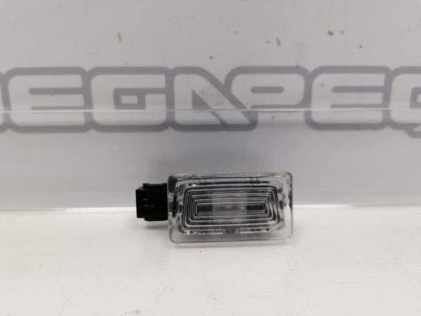 Luce interna VOLVO V40 Hatchback