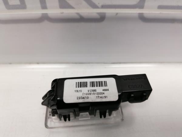 Luce interna VOLVO V40 Hatchback Imagem-1