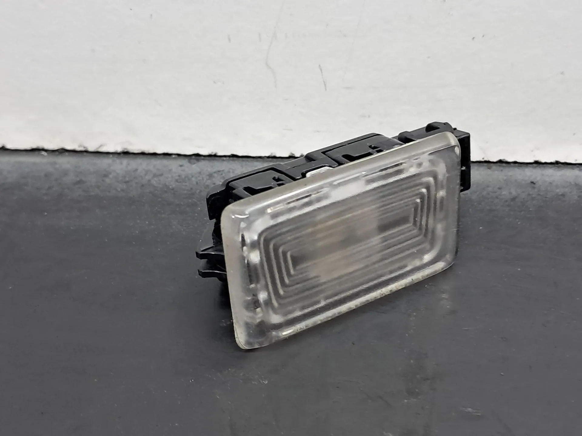 Luce interna VOLVO V40 Hatchback