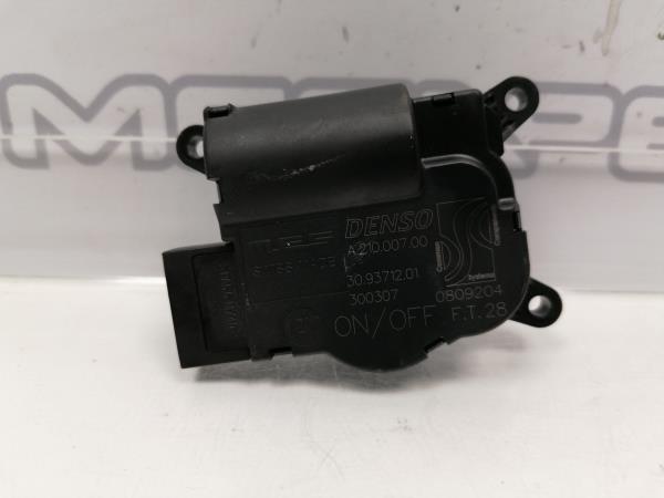 Moteur de volet de chauffage OPEL Corsa D