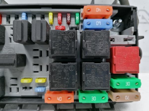 Fuse box / SAM / BSI OPEL Corsa D Imagem-1