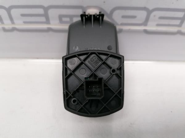Commande / interrupteur lève-vitre Avant Droite OPEL Corsa D Imagem-1