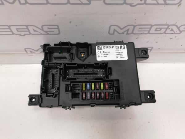 Fuse box / SAM / BSI OPEL Corsa D