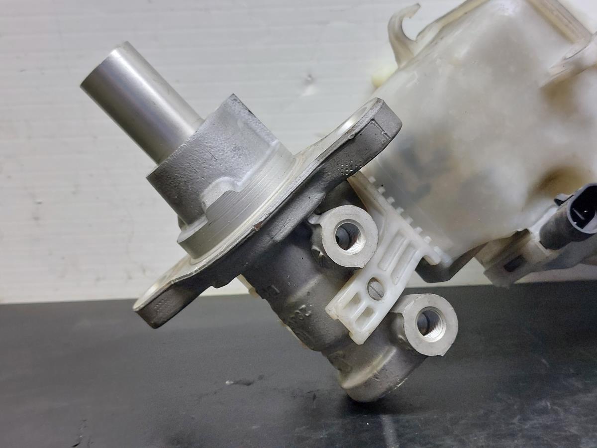 Pompe centrale de frein OPEL Corsa D Imagem-3
