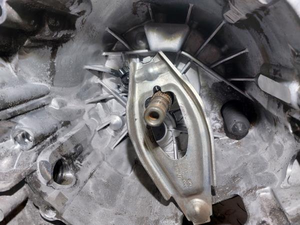 Caixa de velocidades manual AUDI A4 Avant (8K5, B8) Imagem-2