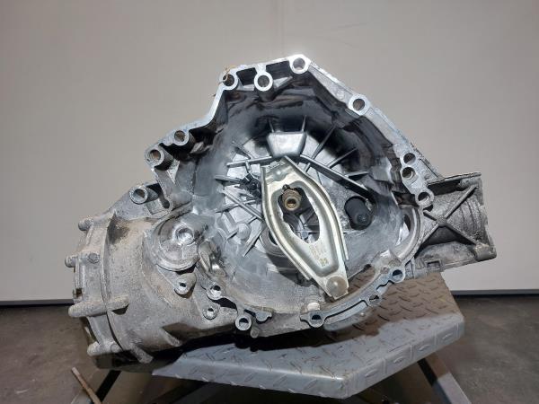 Caixa de velocidades manual AUDI A4 Avant (8K5, B8) Imagem-1