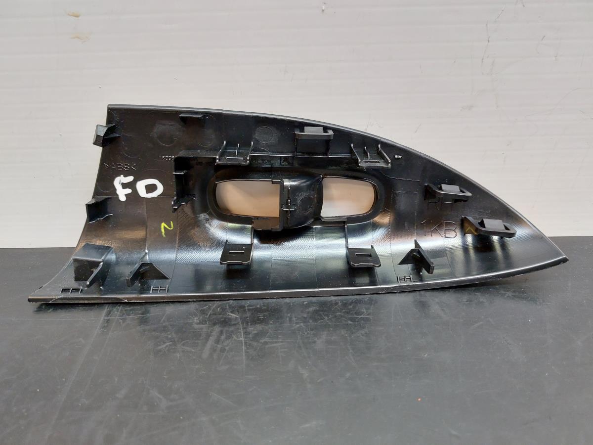 Right front door trim NISSAN Juke (F15) Imagem-3