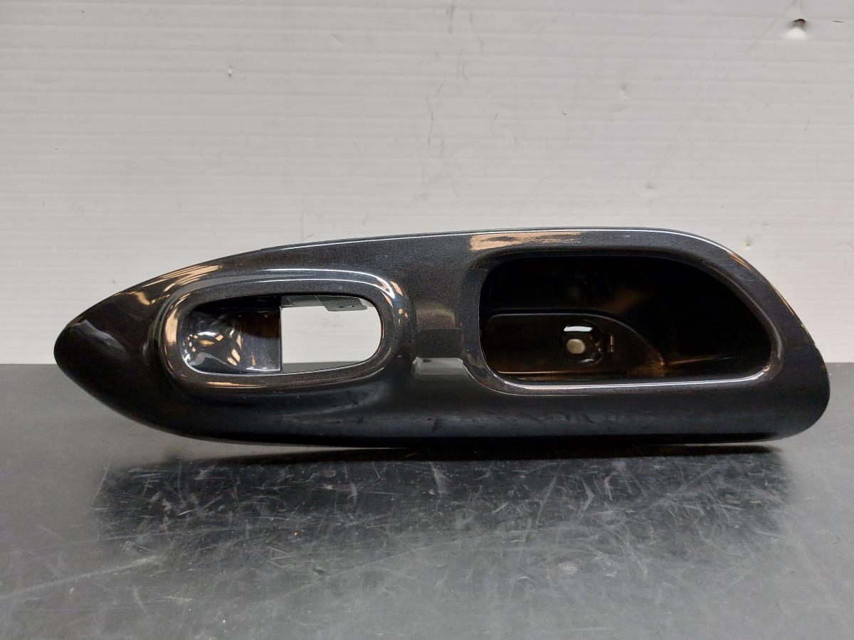 Moulure de porte arrière Droite NISSAN Juke (F15)