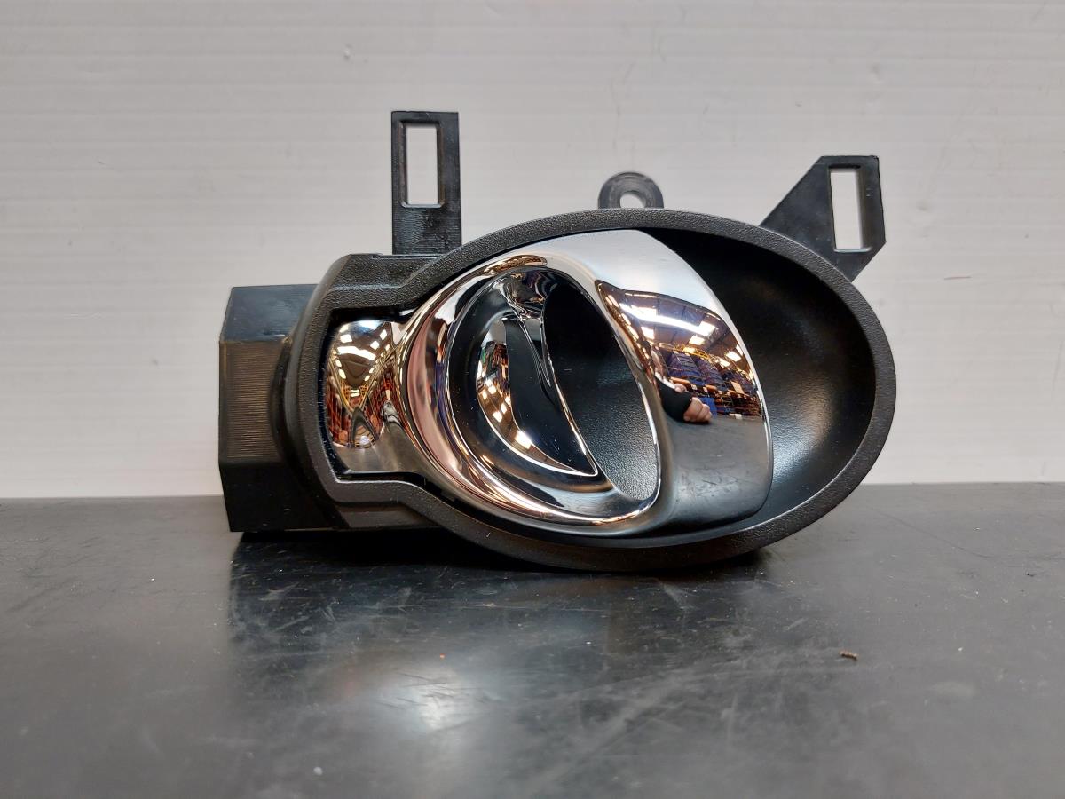 Right front interior door handle NISSAN Juke (F15)