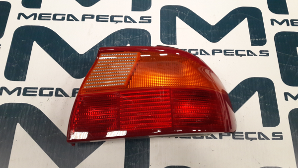 Farolim direito FORD Mondeo I (GBP)