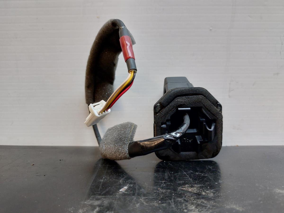 Câmera traseira NISSAN Juke (F15)