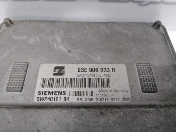 Calculateur /  Unité de contrôle moteur SEAT Ibiza III (6L1) Imagem-1