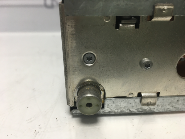 Rádio / auto-rádio MERCEDES-BENZ Classe E (W210) Imagem-4