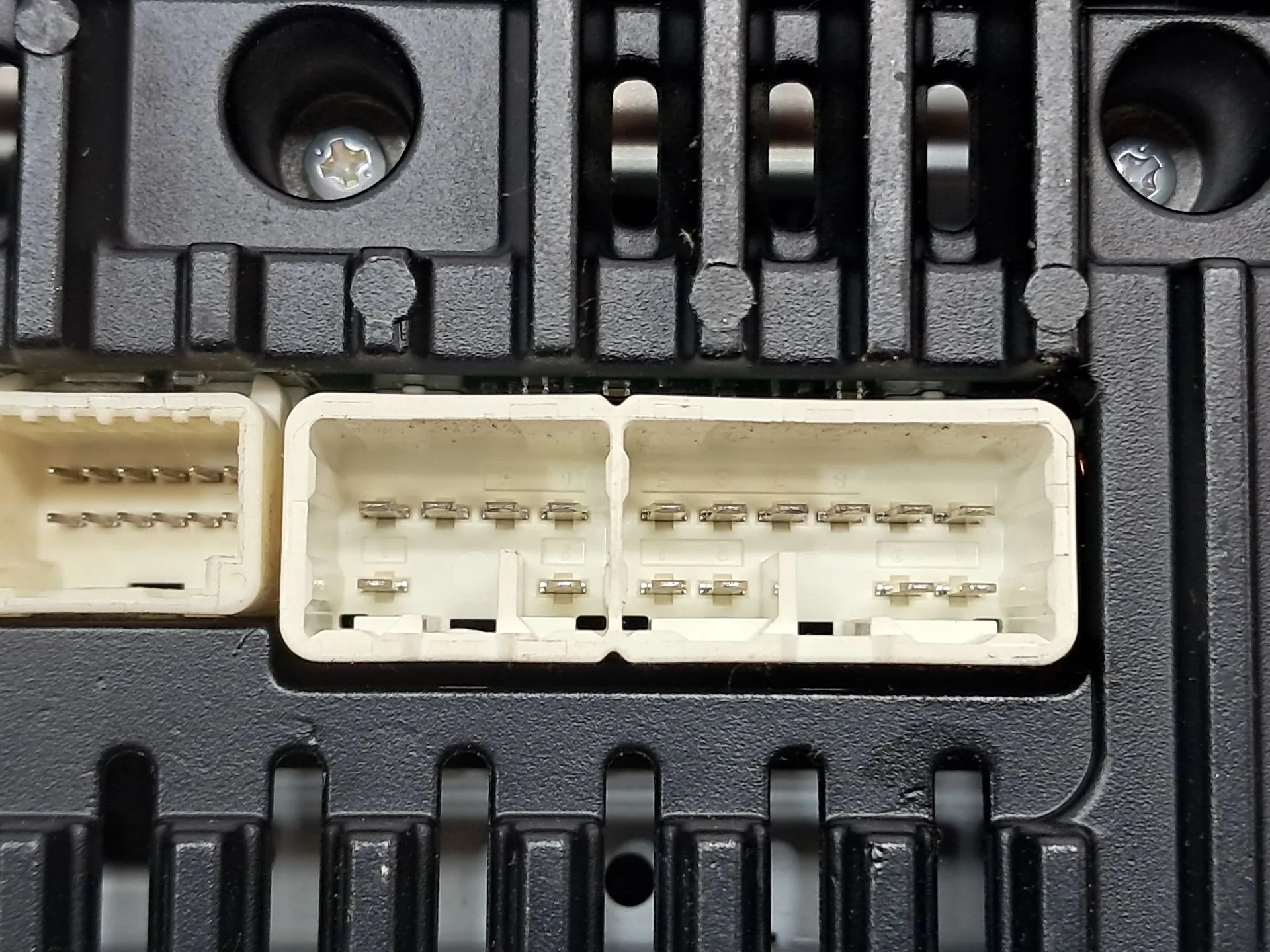 Rádio / auto-rádio TOYOTA Auris Hatchback (_E15_) Imagem-9