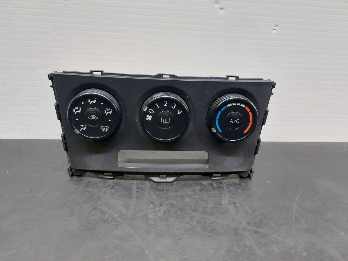 Commande chauffage TOYOTA Auris Hatchback (_E15_)