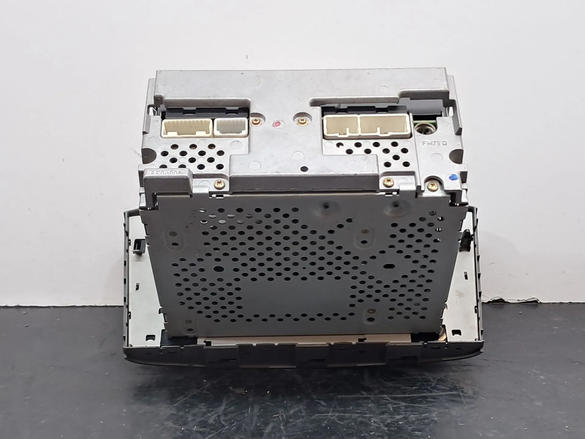 Rádio / auto-rádio TOYOTA Avensis Liftback (_T25_) Imagem-6