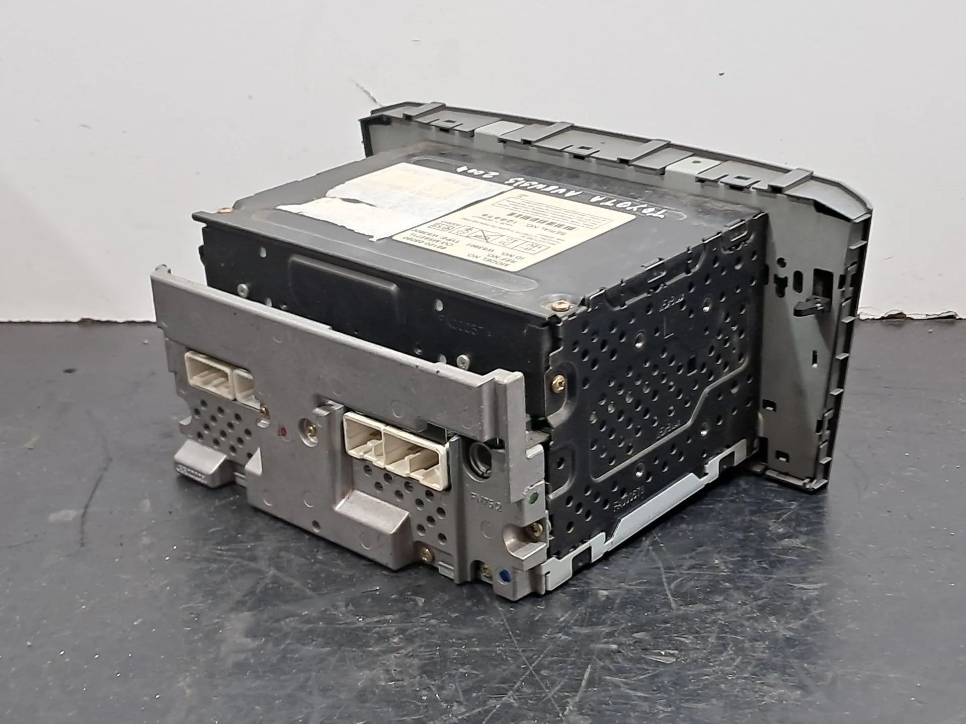 Rádio / auto-rádio TOYOTA Avensis Liftback (_T25_) Imagem-10