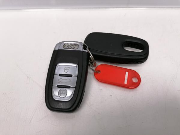Chave / comando AUDI A4 Avant (8K5, B8)
