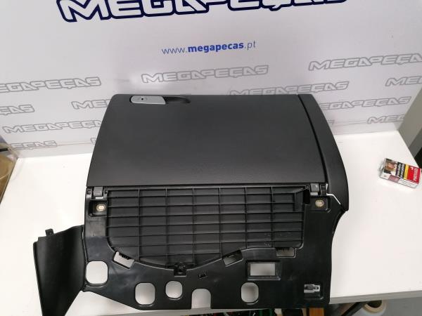 Porta luvas AUDI A4 Avant (8K5, B8)