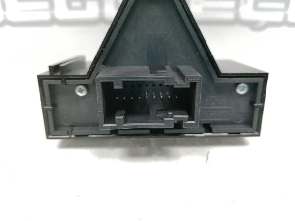 Bouton de Warning/ interrupteur 4 feux de détresse OPEL Corsa D Imagem-1