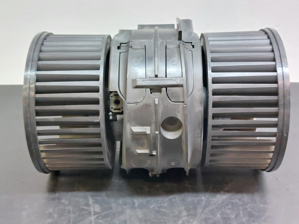 Heater Blower Motor RENAULT Megane III (BZ0_) Imagem-4