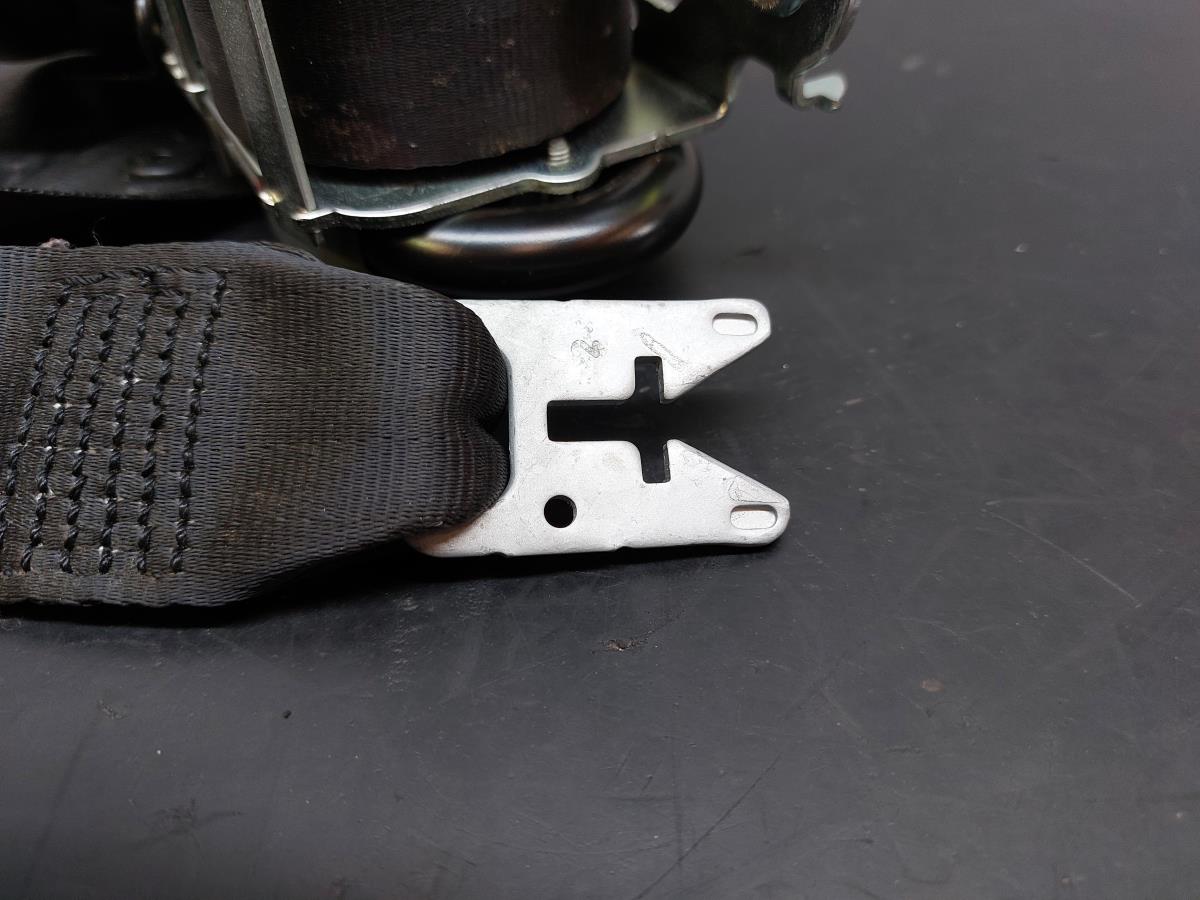 Right front seatbelt pretensioner RENAULT Megane III (BZ0_) Imagem-3