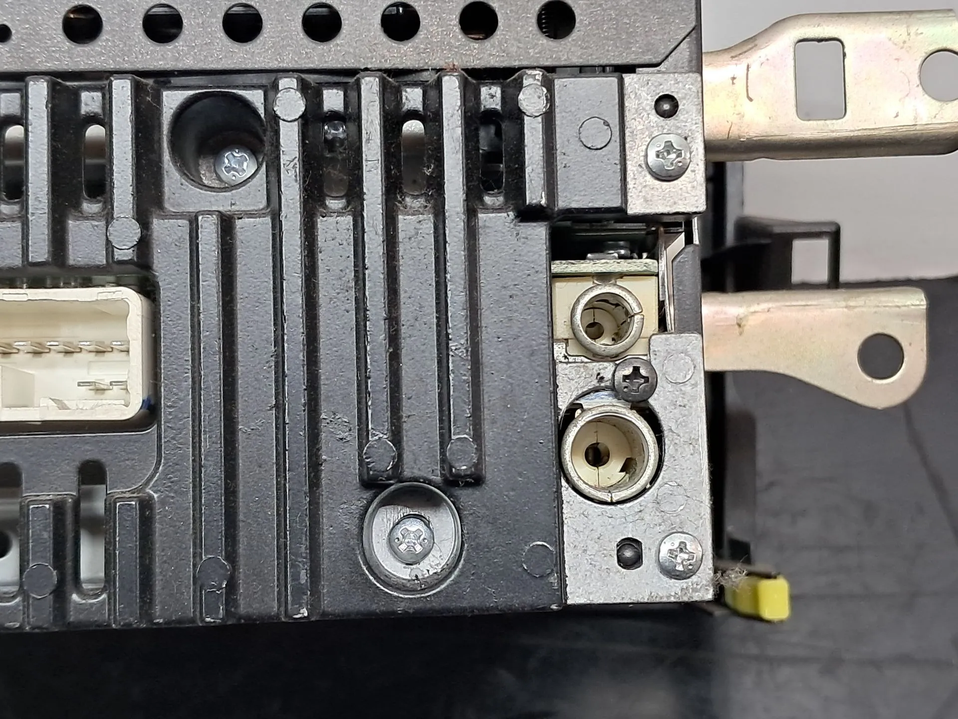 Rádio / auto-rádio TOYOTA Auris Hatchback (_E15_) Imagem-12