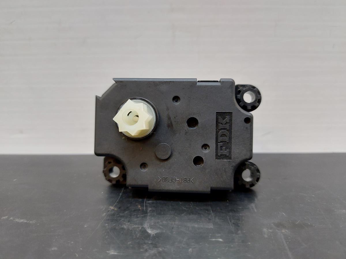 Heater Flap Motor RENAULT Megane III (BZ0_)