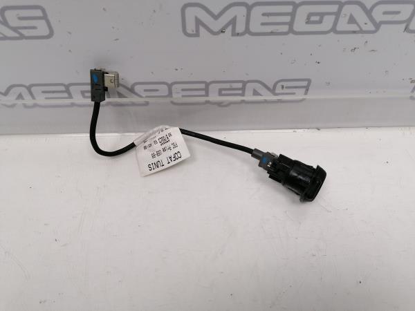 Módulo USB / AUX / IPOD FIAT Scudo (270_, 272_) Imagem-2