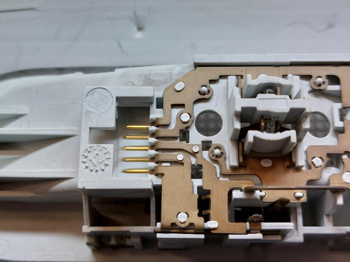 Plafonier central DACIA Duster (HS_) Imagem-5