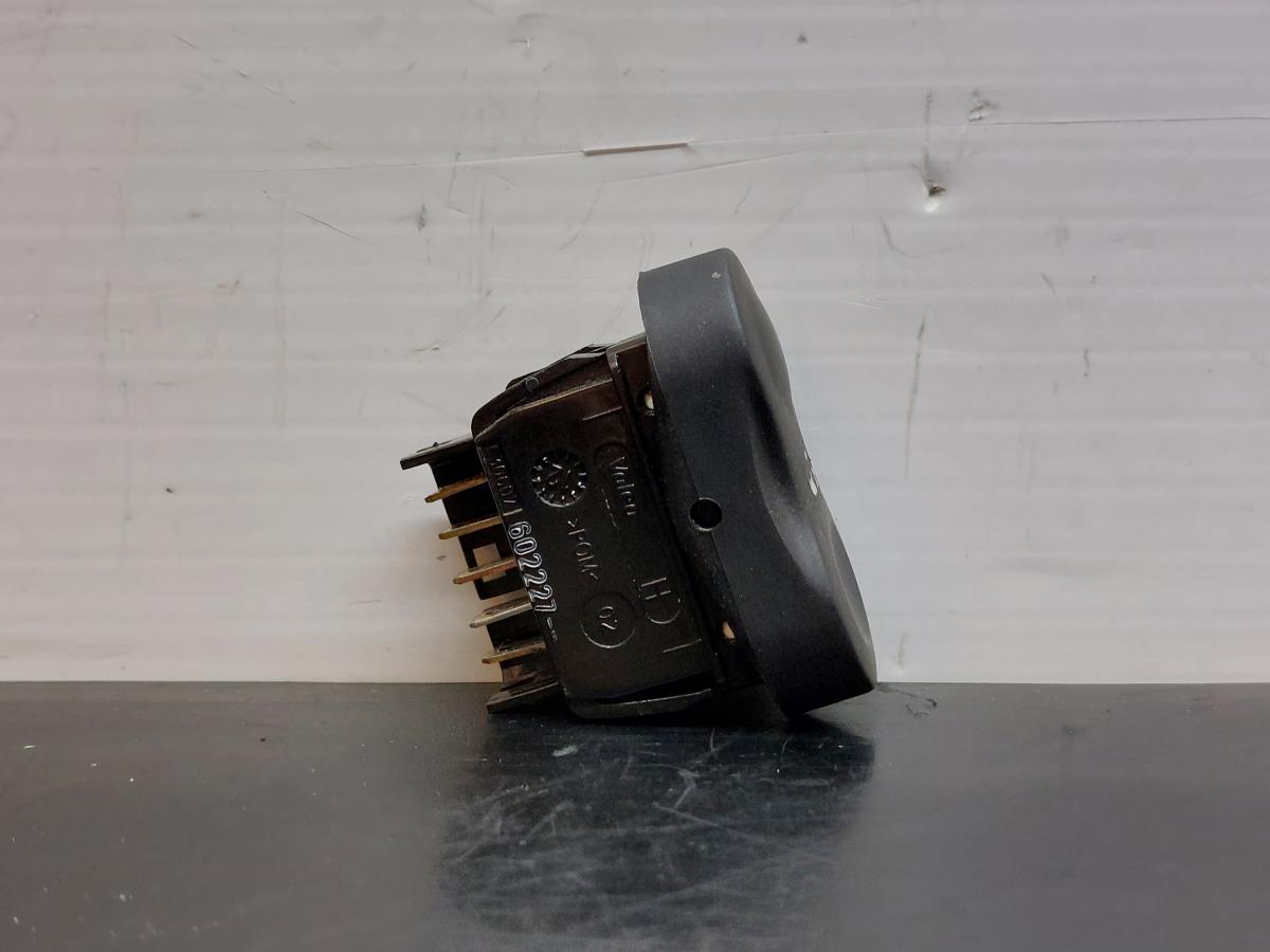 Comando / botão / interruptor vidros frente direito DACIA Duster (HS_) Imagem-2