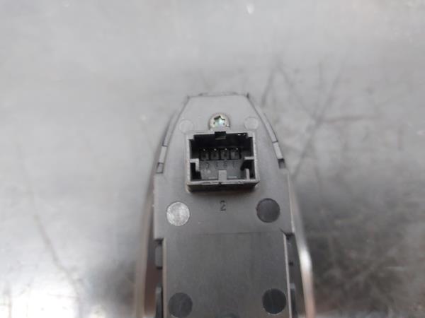 Régulateur De Vitre électrique Avant Passager Pour Alfa Romeo 159 - Référence OE 156077485 - Occasion Fonctionnelle