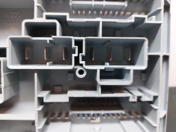 Caixa fusíveis da bateria ALFA ROMEO 159 (939_) Imagem-6