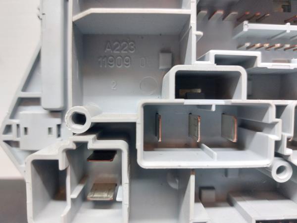 Caixa fusíveis da bateria ALFA ROMEO 159 (939_) Imagem-4