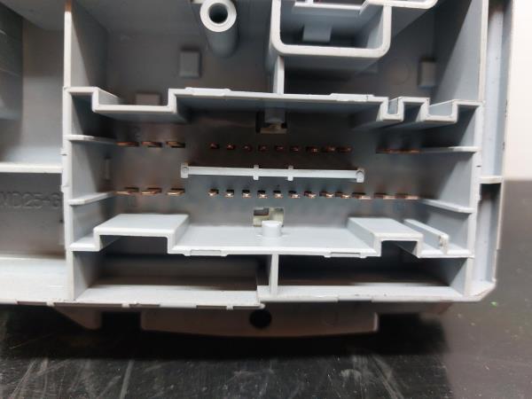 Caixa fusíveis da bateria ALFA ROMEO 159 (939_) Imagem-7