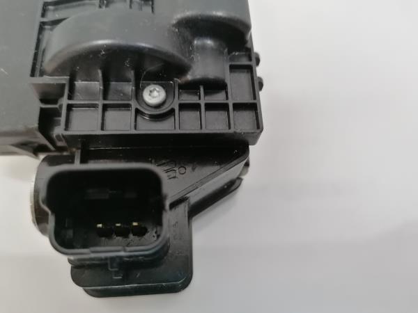 Serrure / verrou coffre PEUGEOT 5008 I (0U_, 0E_) Imagem-1
