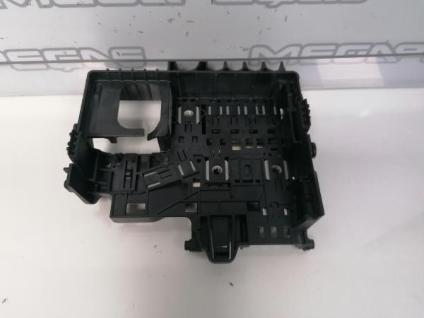 Caixa fusíveis da bateria OPEL Adam (M13)