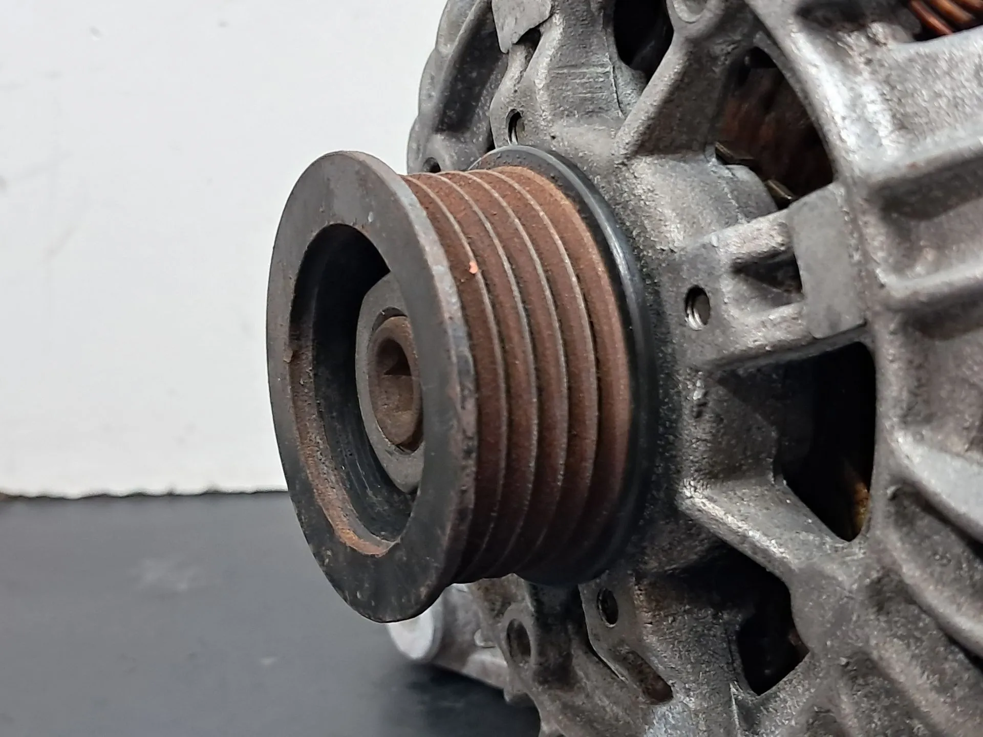 Alternador LAND ROVER Range Rover II (P38A) Imagem-2
