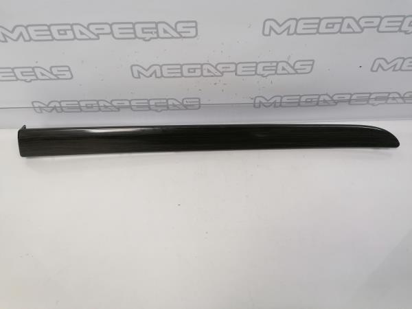 Moulure de porte arrière gauche SEAT Exeo (3R2)