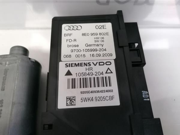 Motor Elevalunas Trasero Derecho SEAT Exeo (3R2) Imagem-1