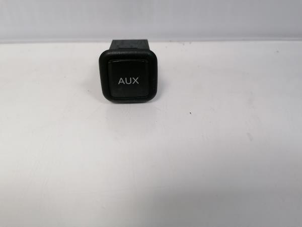 Módulo USB / AUX / IPOD SEAT Exeo (3R2)