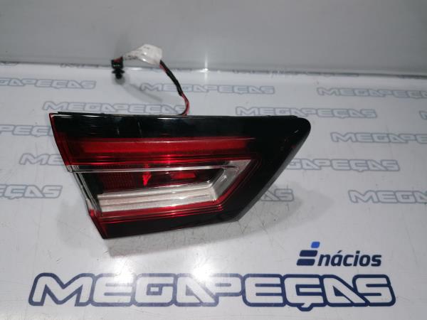 Farolim da mala esquerdo RENAULT Clio IV (BH_)