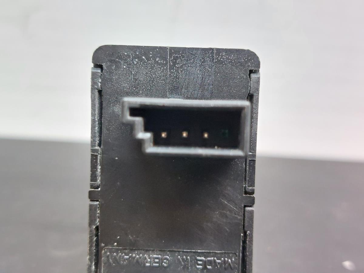 Commande / interrupteur lève-vitre Avant Droite BMW 3 Touring (E91) Imagem-4