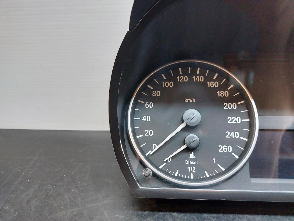 Quadro strumenti / Pannello strumenti BMW 3 Touring (E91) Imagem-1